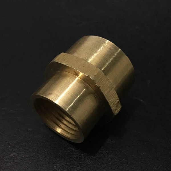 Brass Reducing Sock Connector